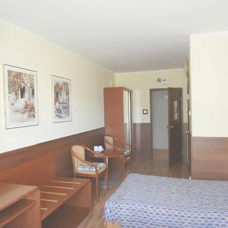 Reda Homestay
