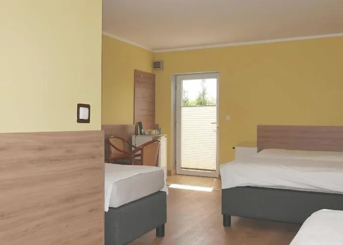 Δωμάτια σε οικογενειακή κατοικία Reda